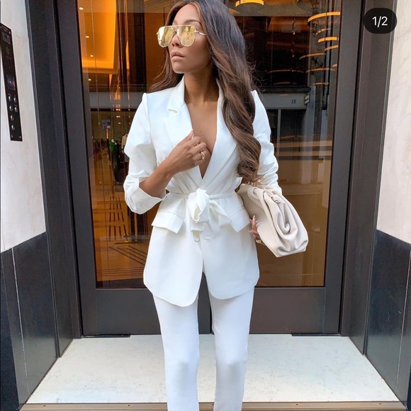 Zara belted blazer bloggers favorite - Picture 6 of 16